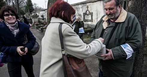 Na ratowanie nagrobków