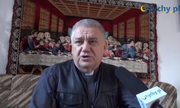 Jak "Fakt" niszczy księdza