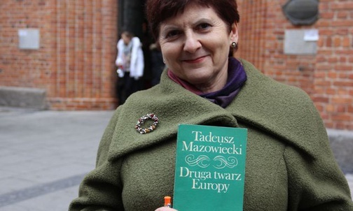 Warszawiacy pożegnali premiera 