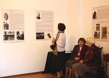  Na wystawie przypomniano znanych Ormian uczestniczących w powstaniu