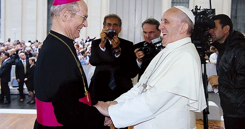 Abp Alfons Nossol w rozmowie z papieżem Franciszkiem 