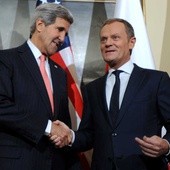 Tusk spotkał się z Kerrym