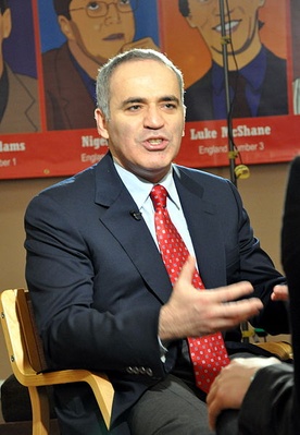 Kasparow chce uzyskać obywatelstwo łotewskie
