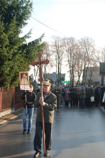 Pielgrzymowanie pośród figur 