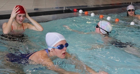 Zdrowy (polski) duch na basenie