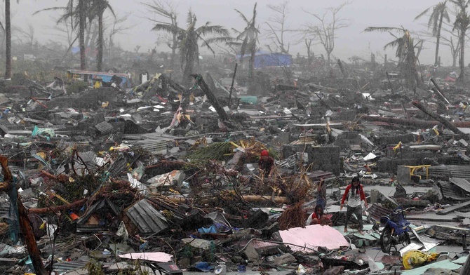 Filipiny: Co najmniej 10 tys. ofiar