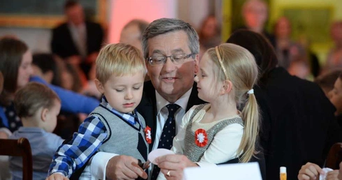 Czy prezydent musiał ujawnić opinie dot. OFE?