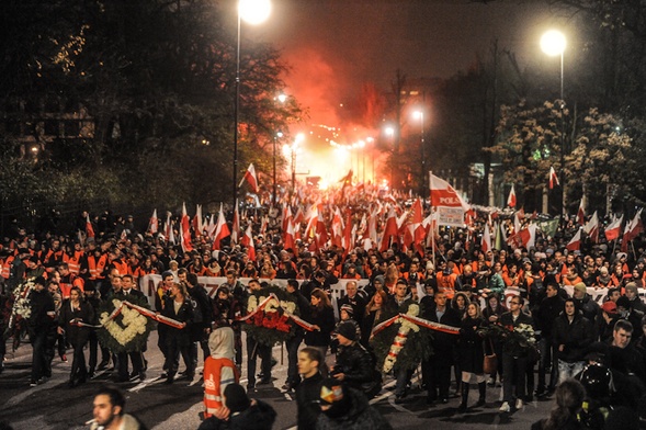 Organizatorzy "Marszu Niepodległości" potępili burdy