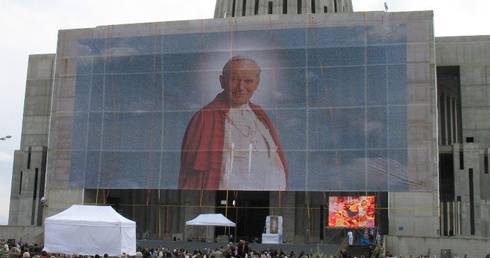 W Warszawie rozpoczynają się przygotowania do przyszłorocznej kanonizacji Jana Pawła II