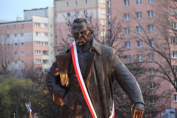Odsłonięcie pomnika Piłsudskiego