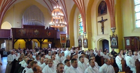 Szafarze nadzwyczajni w Orzechowie