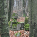 Groby Bismarcków w Warcinie