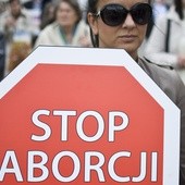 Rosja: będzie zakaz reklamy aborcji