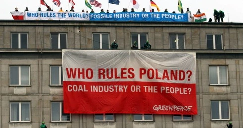 Aktywiści Greenpeace zatrzymani przez policję