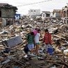 Na obszarze, przez który przeszedł tajfun, zniszczenia sięgają  70–80 proc.