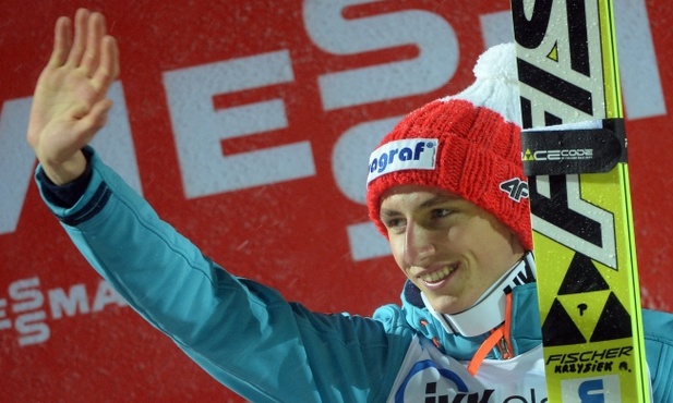 Skoki: 19-letni Polak wygrał!!!