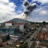 Sinabung grozi wybuchem