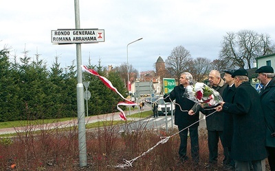 Gen. Abraham patronuje rondu u zbiegu ulic Szczecińskiej i Energetyków