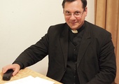 – Obecnie trwają prace nad zbiorem pieśni kościelnych dla warmińskich parafii – mówi ks. Ropiak