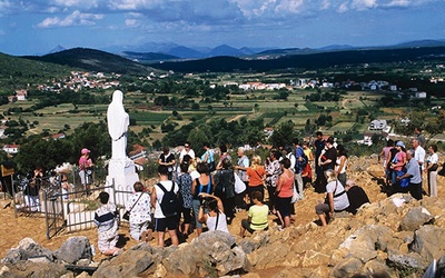 Do Medjugorie od 30 lat przyjeżdżają niezliczone tłumy. Kościół wciąż nie wypowiedział się oficjalnie o prawdziwości objawień