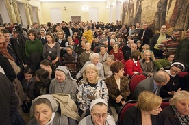 Za gender stoją pieniądze. Za nami Bóg