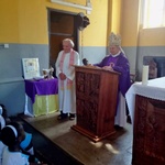 Bp Henryk Tomasik odwiedza misjonarzy w Zambii