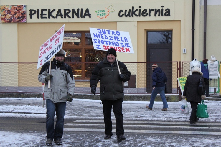 Adwentowa ewangelizacja uliczna w Żywcu