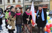 Cieszyniacy poszli w pochodzie dla rodziny