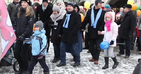 Pierwsze rodzinne spotkanie na cieszyńskim Rynku odbyło sie w grudniu 2013 r.