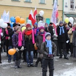 Cieszyniacy poszli w pochodzie dla rodziny