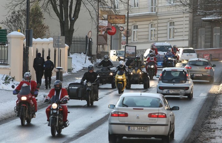 Mikołaje w Dziecięcym Szpitalu Klinicznym w Lublinie