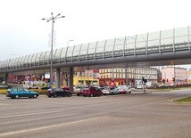  Wraz z zakończeniem rozbudowy Trasy Słowackiego ruch samochodów na odcinku między Wrzeszczem a Matarnią wzrósł o 100 proc.  