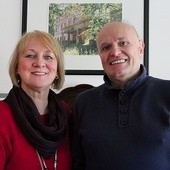 Małgorzata i Roland Hellmannowie do Polski wrócili w 2010 roku. Obecnie mieszkają w Zatoniu k. Zielonej Góry