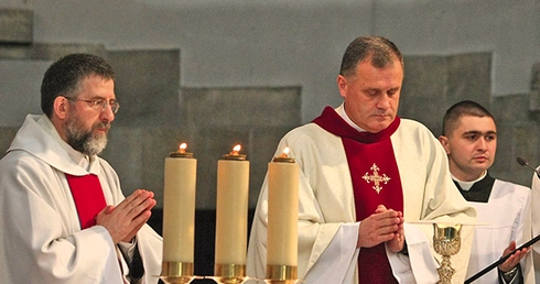 Mszy św. z okazji rocznicy powstania KUL przewodniczył  ks. rektor Antoni Dębiński