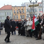 Tablica pamiątkowa na gliwickim rynku