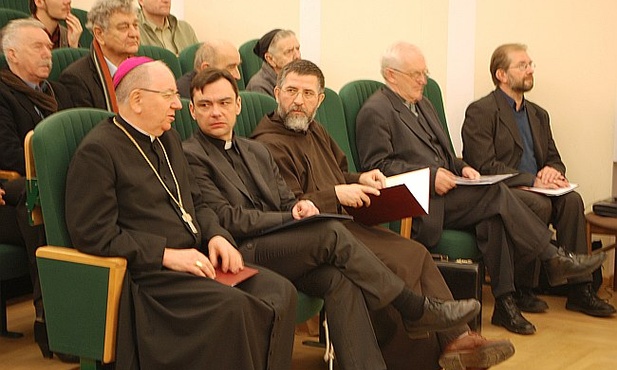 Sympozjum zgromadziło wielu uczestników