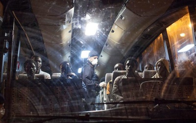Film z ośrodka na Lampedusie wywołał oburzenie