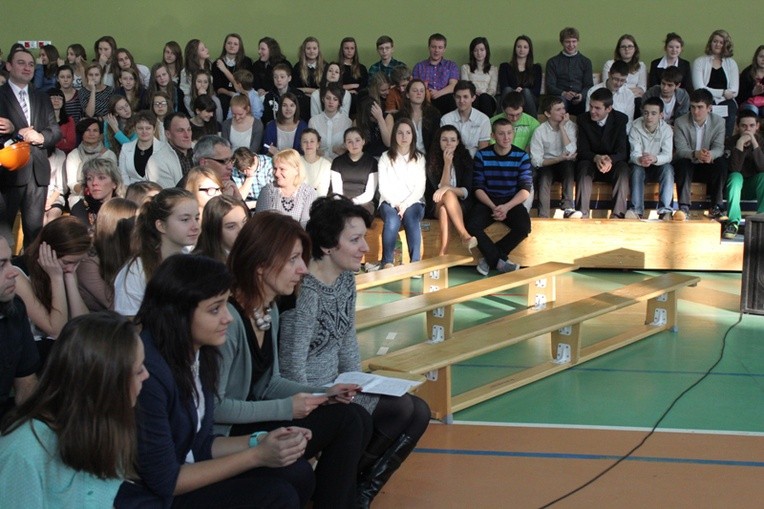 Integracyjne jasełka w Pisarzowicach