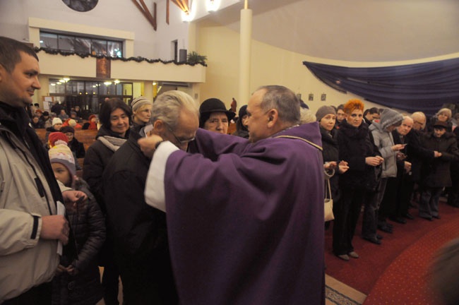 Kopia figury św. Michała Archanioła w Nowej Hucie