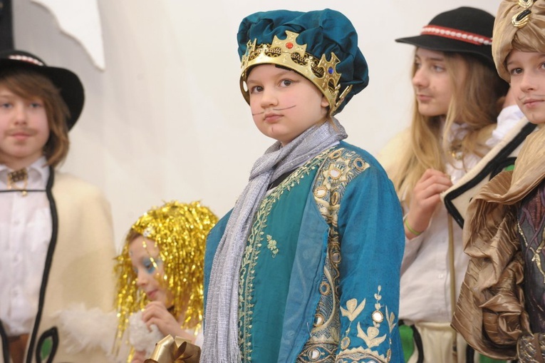 Jasełka dla biskupa i jego gości