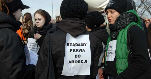 Feministki zastawiły na siebie pułapkę