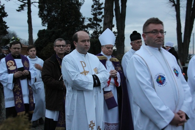 Pożegnanie śp. ks. kan. Alojzego Oleksika z Jasienicy