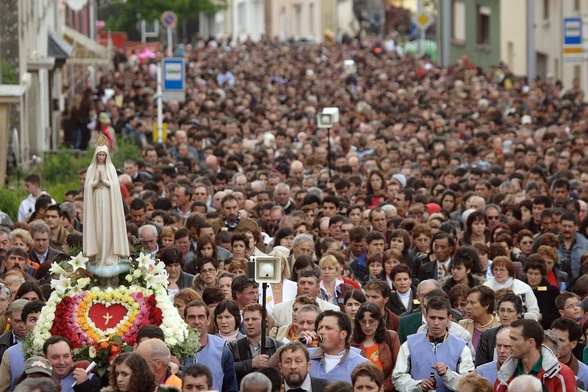 Rząd Luksemburga chce usunąć religię ze szkół