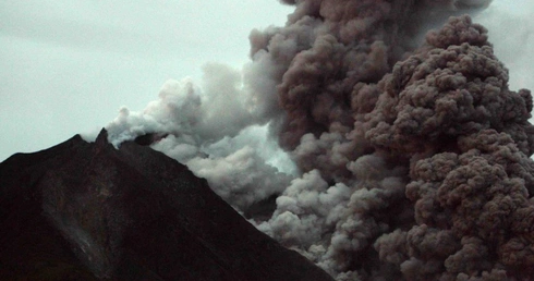 Erupcja Sinabung wywołała panikę