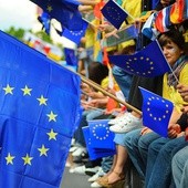 Zadłużona Grecja przejmuje ster UE