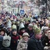 Tysiące w koronach