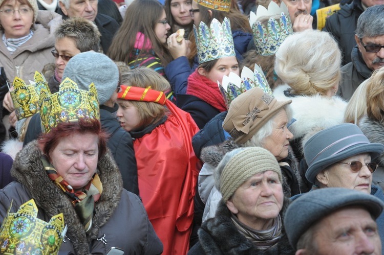 Orszak w Świdnicy - hołd na Rynku