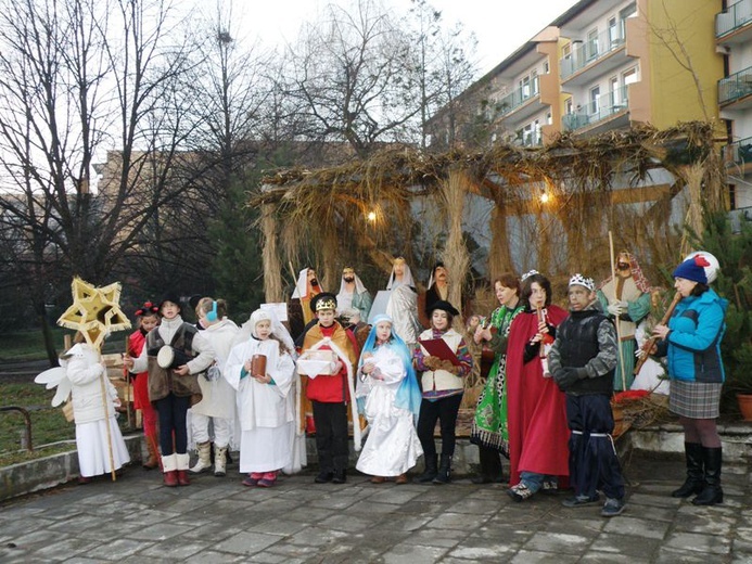 Orszak kolędników w Brzęczkowicach