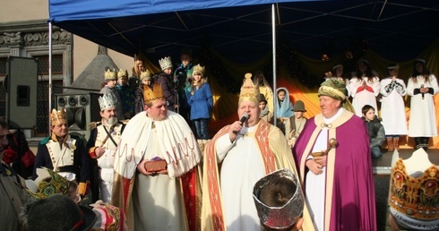 Orszak Trzech Króli we Lwówku Śląskim