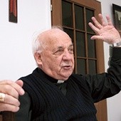  Abp Stanisław Szymecki pomimo ukończonych 90 lat cieszy się życiem, pracuje w duszpasterstwie i podtrzymuje relacje z przyjaciółmi